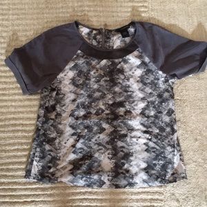 NWT Calvin Klein Jeans Pewter Stone Short Sleeve